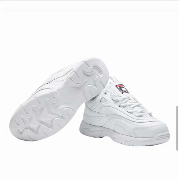 NEW FILA Disarray - Picture 5 of 8